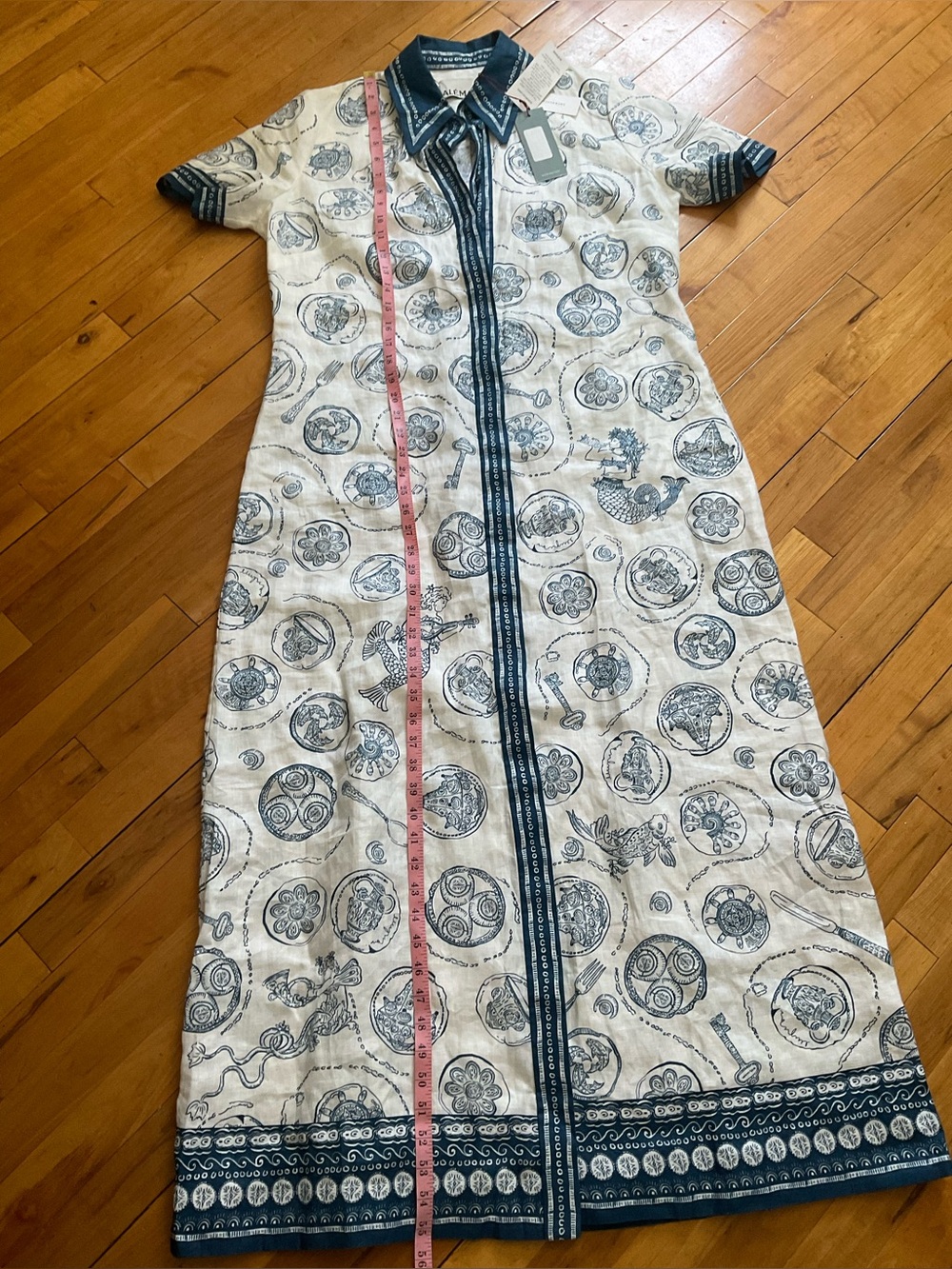 Alémais
Lucky belted printed linen shirt dress
$ 650
PRICE FIRM - Picture 5 of 16